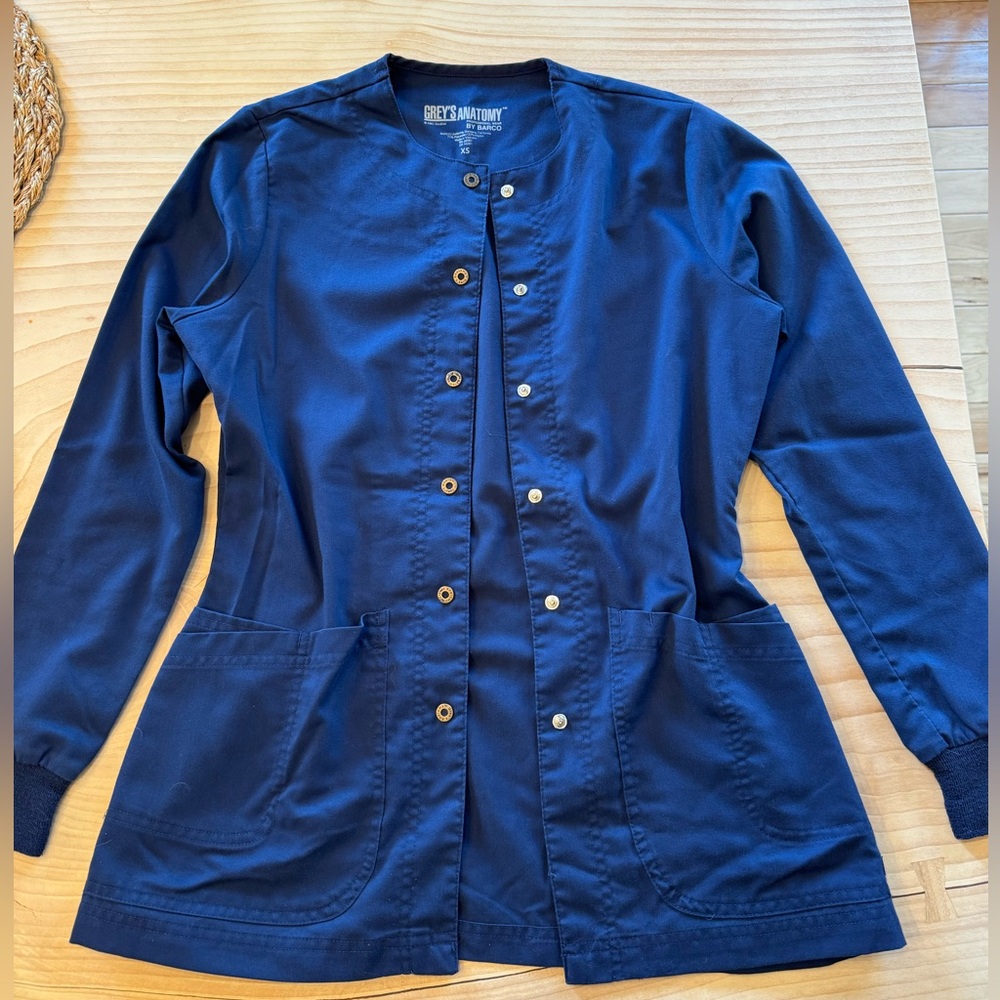 Grey’s Anatomy by Barco Uniforms Women’s Navy XS Scrub Jacket